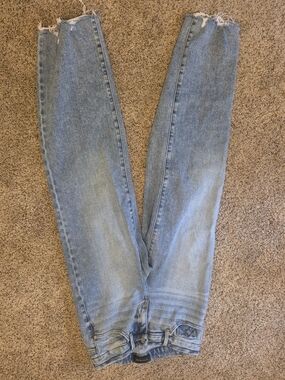 Buckle Black Straight Leg Women’s Jeans